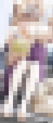 美人お姉さんの体育座りパンチラ4