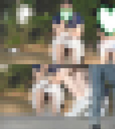 （ＦＨＤ）大変です！！会話に夢中になり、パンツが見えてますよ２１５