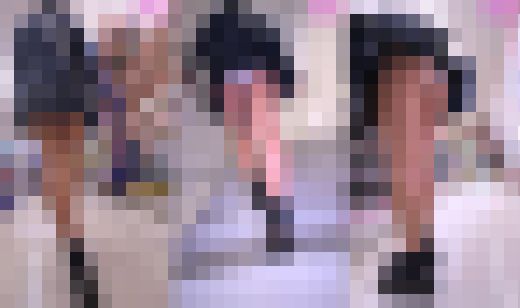 【縦型動画】ムチムチ太腿がエロい、ミニスカ制服JKちゃんの生パンツ（1）買い物中にスカート内を逆さ撮り