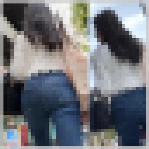 【4K縦画面】花柄ブラウスお嬢様のデカ尻