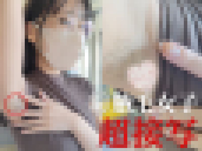 【腋毛超接写】メガネ美女再び！ 厚着の下に潜む汗染みジョリ腋を超接写