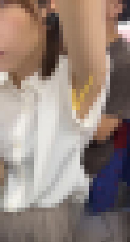 袖から見えたエロ腋！脇