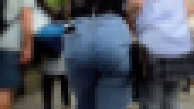 【デカ尻ジーンズ】ムッチリまん丸なデカ尻J◯ちゃんのジーンズ着衣尻を粘着撮影。