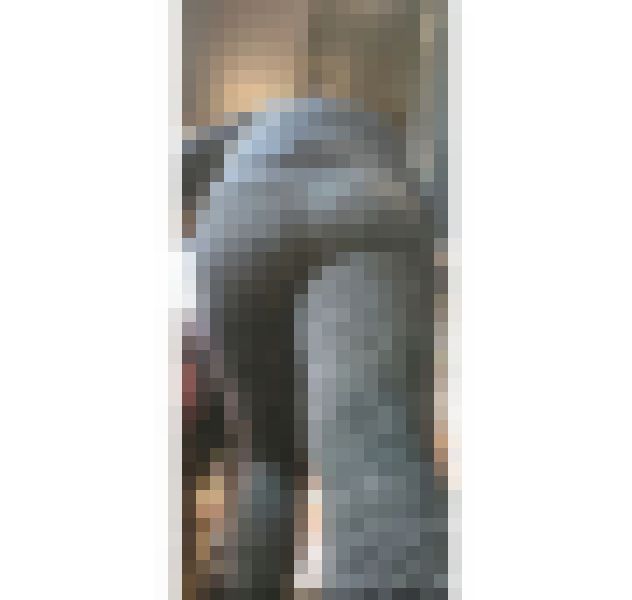 《尻神》エグい角度からの見上げ尻!!早朝からパッツパツのレギンスを履きウォーキングする健康的ボディJD