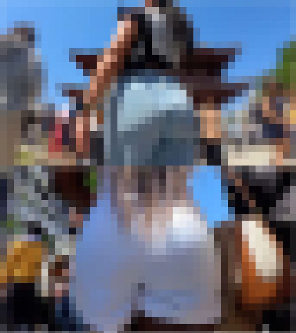 【爆尻お姉さん2名】カリブ系レゲエお姉さん達2名の着衣爆尻を粘着撮影。