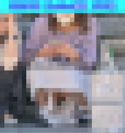 DS画像 202409版：白いスカートを履いてしゃがんでいたモデルさん。黒いＰが見えちゃってますよ！他、多数収録！