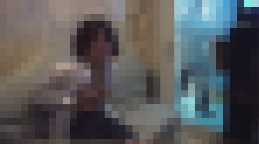 【再販】半泣き指マン通報寸前店員徹底マークの中、処女が絶頂