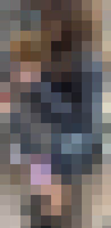 【再販】ミニスカからの立位美脚の光景がいい！制服美女のエロ過ぎるミニスカ生脚