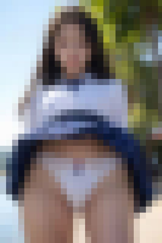 青チェック美少女のパンチラ写真集02 　〜美少女の痴態・大開脚パンチラ〜