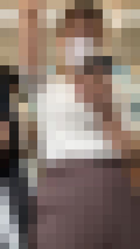 【下からの眺め86】スタイルの良いキレカワＯＬのＤカップを下から！