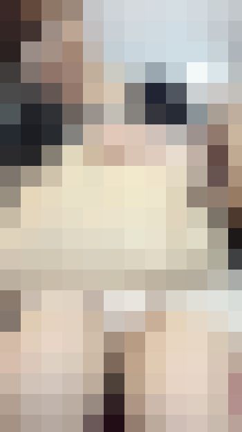 【再販】(電車対面）(顔出し)スマホに夢中から…疲れて…ぐったり…無防備なお顔とタイトミニ▼を終始見せてくれちゃうOLお姉さんを観察して