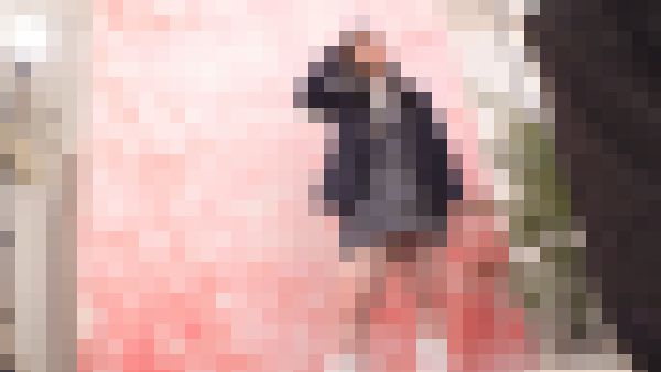 現役マシュマロLJK むしゃぶりつきたくなる肉厚太ももの奥に潜む小さめのパンティを余すことなく隠し撮り