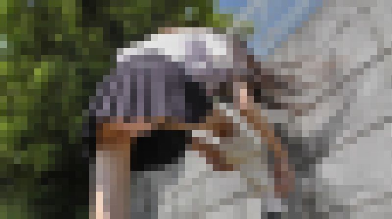 超ミニスカお散歩　ミー子ちゃん4 僕の股間に元気を与えるセーラー服の天使