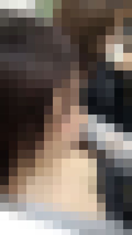 【上からの眺め54】谷間を強調したムチムチＯＬを上から観察！