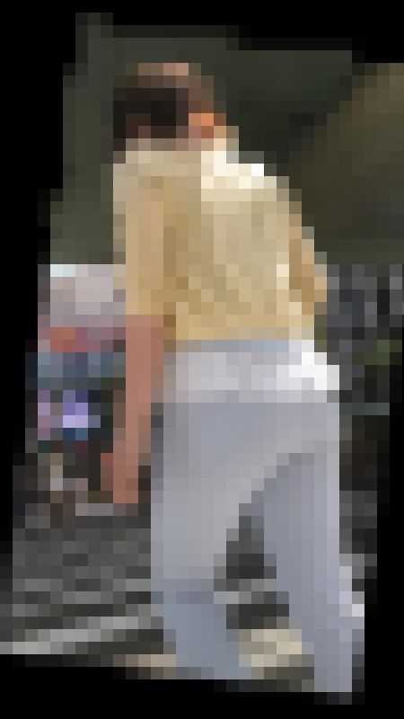 77パツパツすぎるエロ下半身お姉さん②