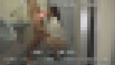 【駅ナカアパレル店員・23歳】密室トイレで鳴り響く…丸呑みバキュームと爆音ジュボ責め【大量口内発射】