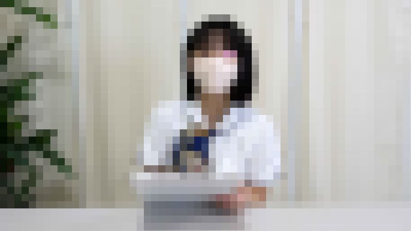 Gカップ爆乳ナース?脱毛セラピが施術中にパンツ・おっぱい見せつけ?【M字開脚/美乳】