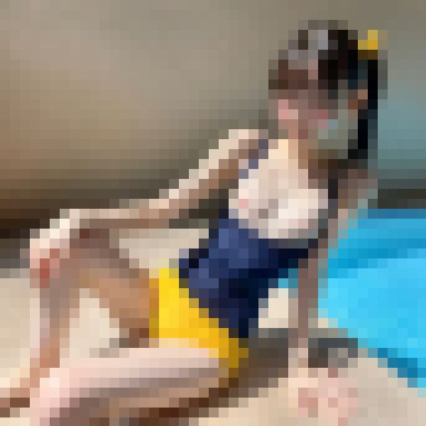 ?動画?プールサイドの天使?　つるぺた女子がセクシーグラビア撮影会