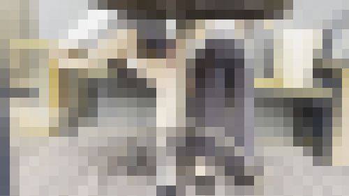 OLにパンツ見てたらバレました