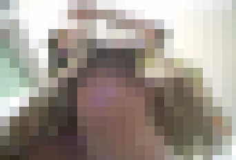 【再販】黄色い花柄スカートの中は純白パンティ！