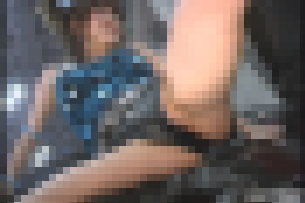 【再販】黒短パンギャル開脚ポーズで生パンツ陰毛大陰唇？飛び出し！CGvol.43