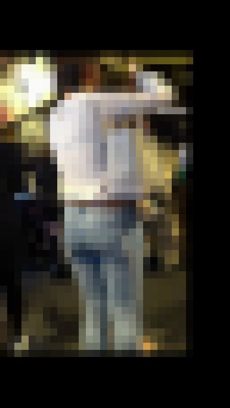 【再販】114はちきれそうな爆尻をデニムに詰め込むお姉さん