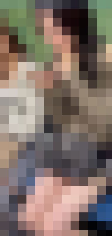 【再販】S級女子大生の生脚美脚を独占！真上＆超接近アングル体験