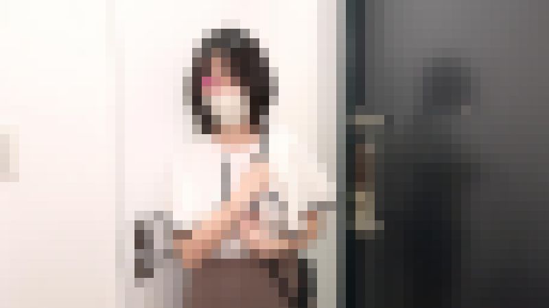 ネットリ濃厚買取。黒髪のS女性にゴミを見るような目線を向けられました。美乳揉みと使用済みパンツ買取【パンチラ/巨乳】