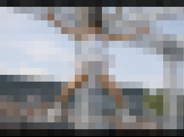 【ＡＩ動画】ミニスカートで行うプールの上での障害物競走（その1）