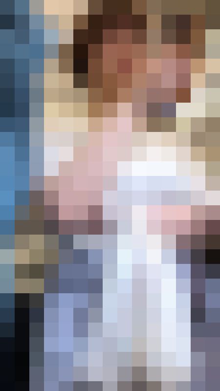 【下からの眺め103】程よい肉付きの長身ＯＬは推定Ｇカップ！