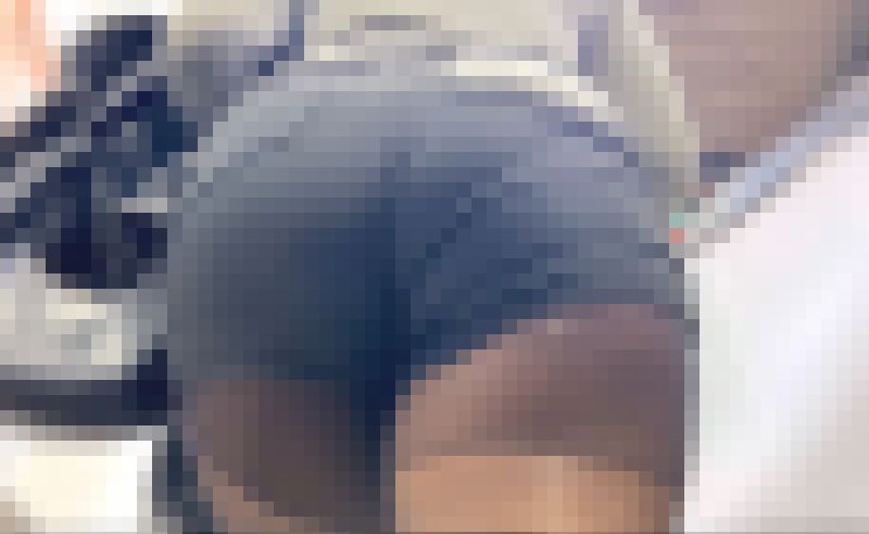 プレミアム級の特上エロ尻を下から堪能！希少なホットパンツから美巨尻を突き出し食い込みで♂を挑発!