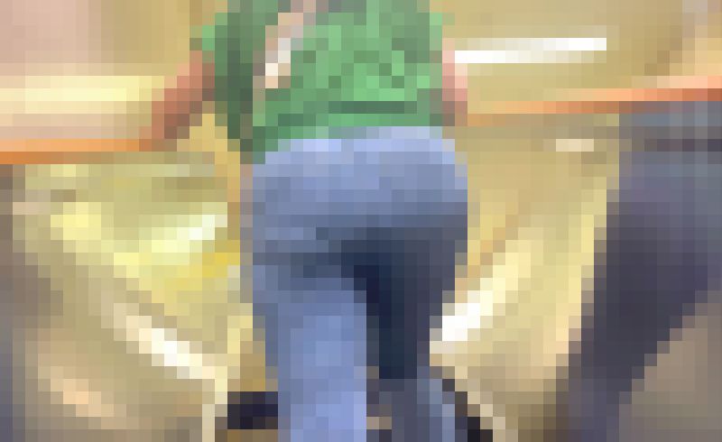 極上のガチパッツン巨尻を堪能！大人気スキニーデニムから肉厚デカ尻を見せつけ♂を挑発!