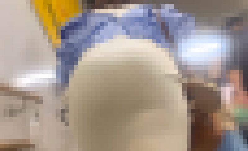 超Sクラスの下品なデカ尻たちを見上げて堪能！イヤらしい巨尻をムニュらせ♂たちを挑発!